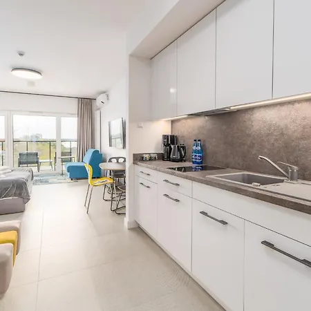 Aquamarina Prima Seaside Apartments By The Beach By Noclegi Renters Miedzyzdroje Exterior photo