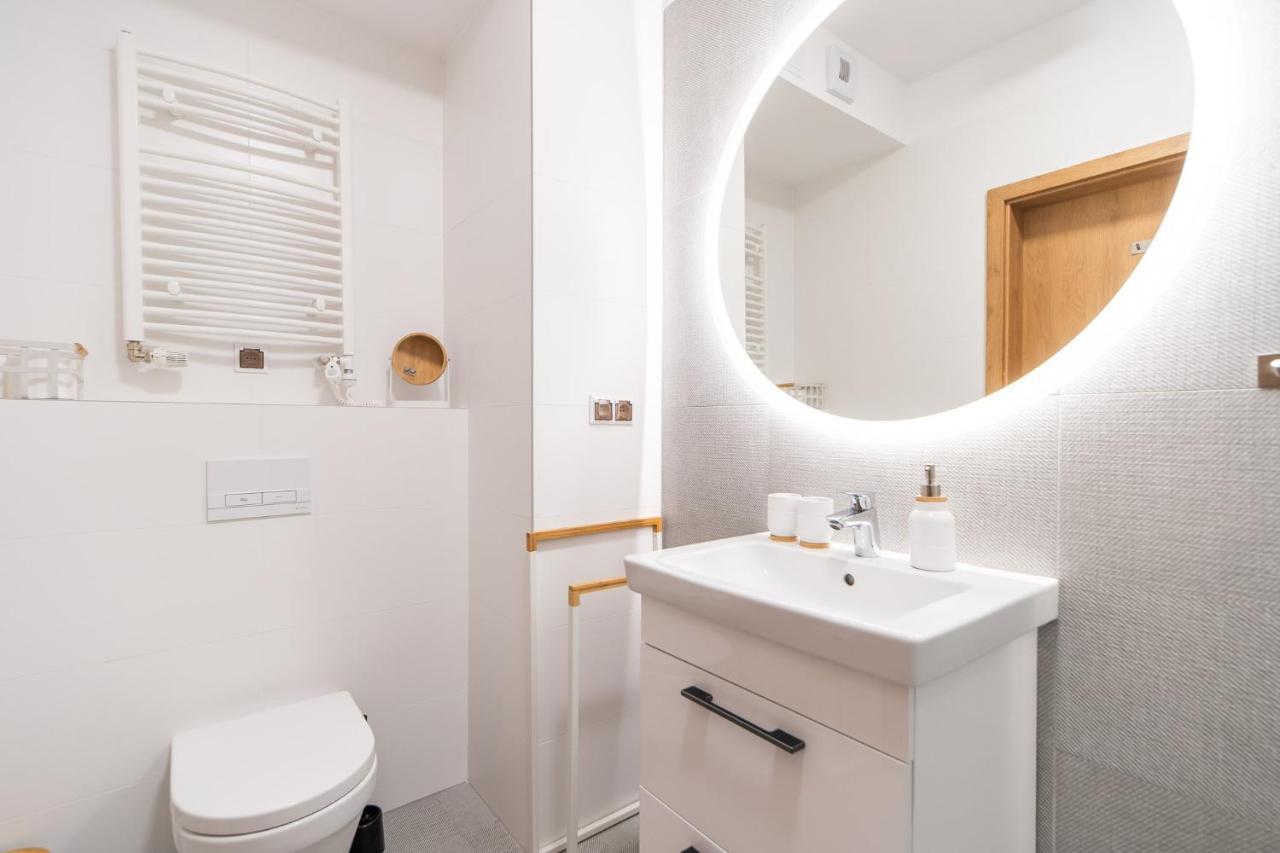 Apartment Aquamarina Prima Seaside By The By Renters Miedzyzdroje