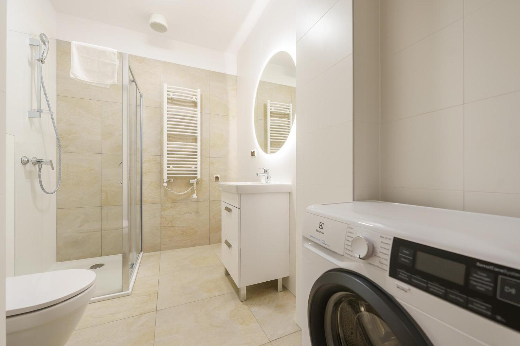 Aquamarina Prima Seaside By The By Renters *