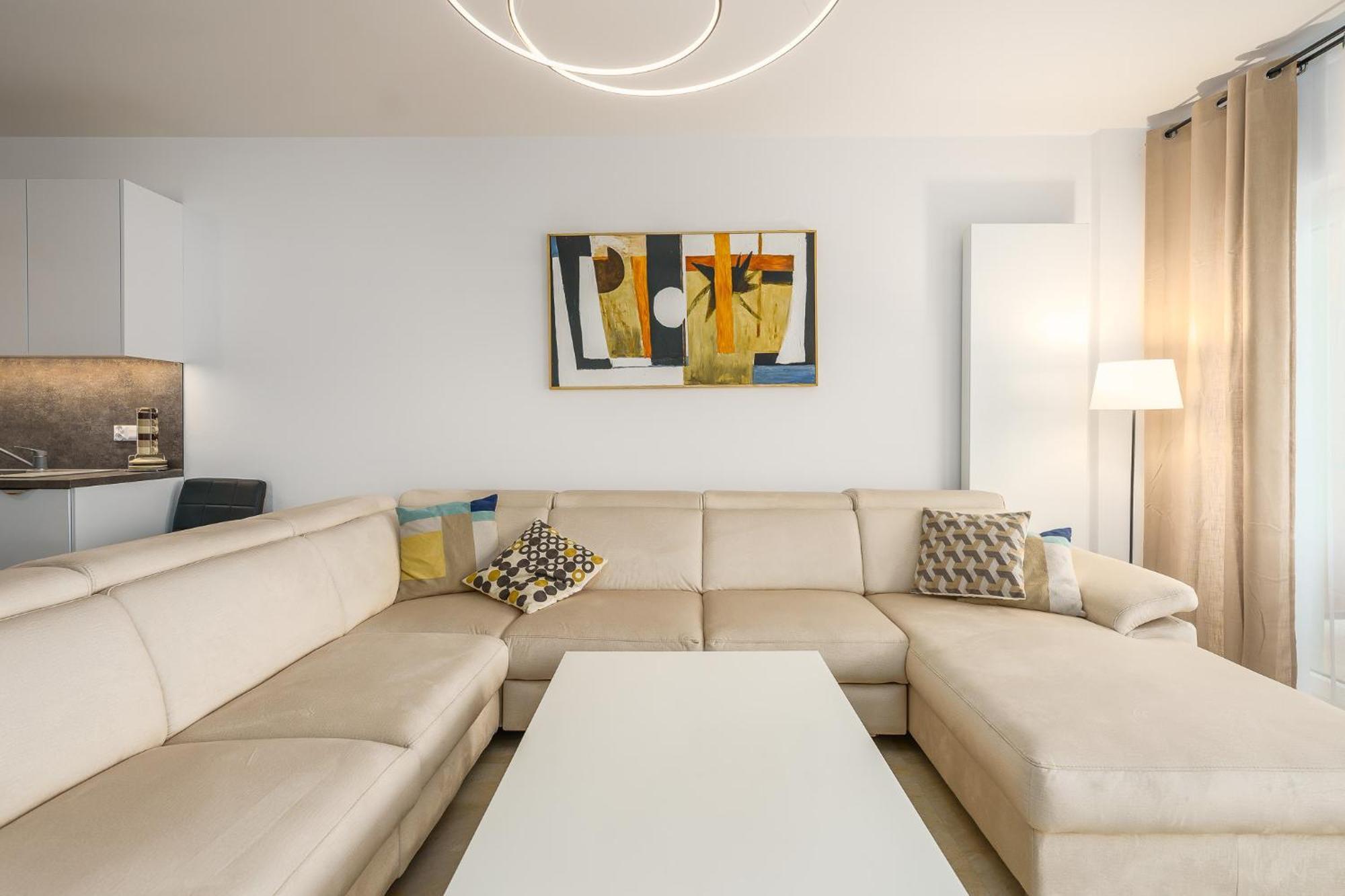 Apartment Aquamarina Prima Seaside By The By Renters